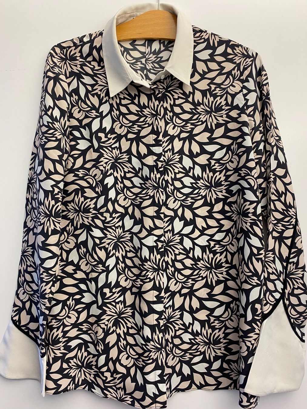 Blusen: Dorothe Schuhmacher Bluse aus Seide L – Gebraucht aus Herrenschwanden von Cate67