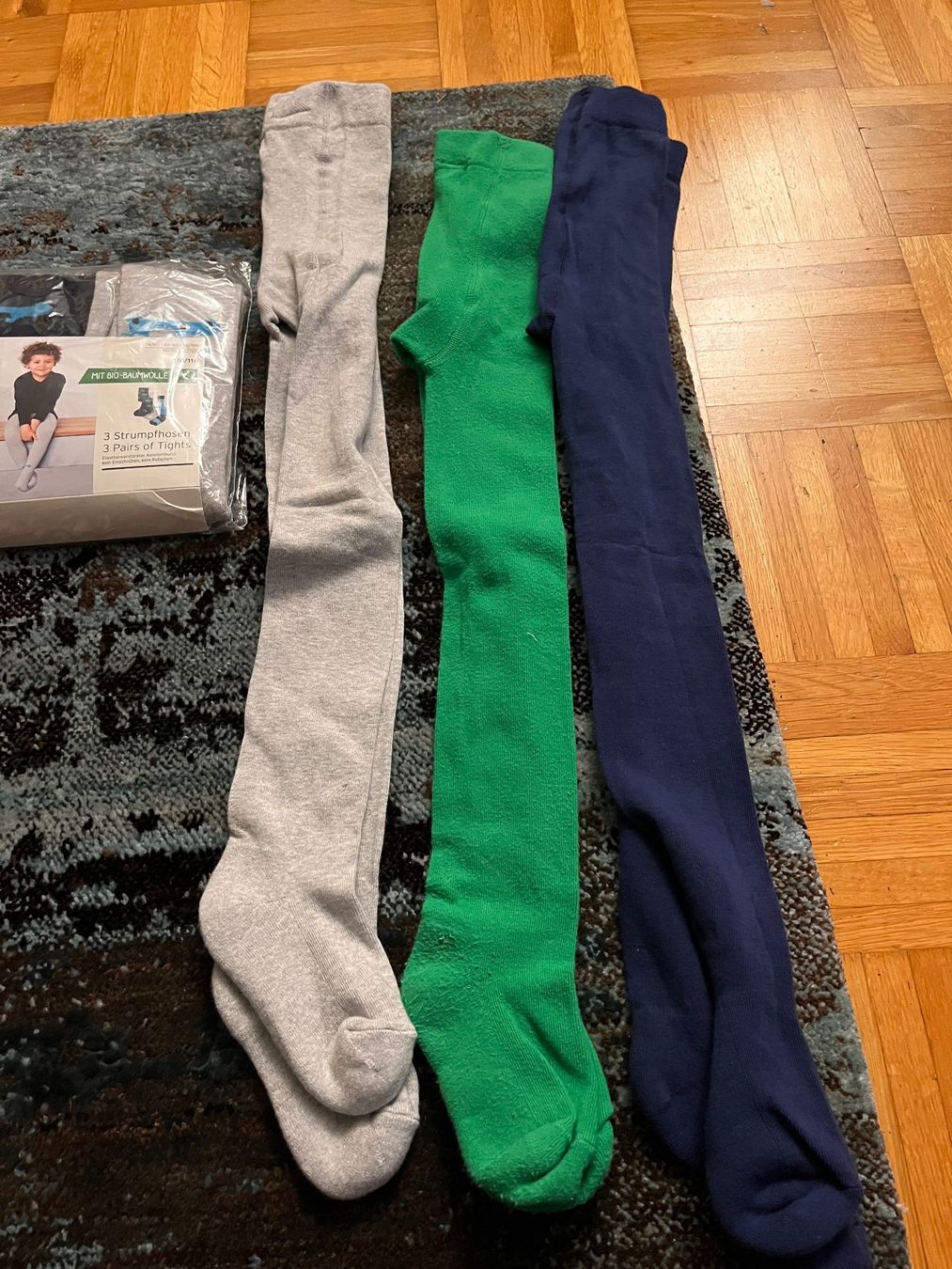 Collant & Leggings: Strumpfhosen 110/116 – Nuovo (secondo la descrizione) da Kilchberg ZH venduto da ka012