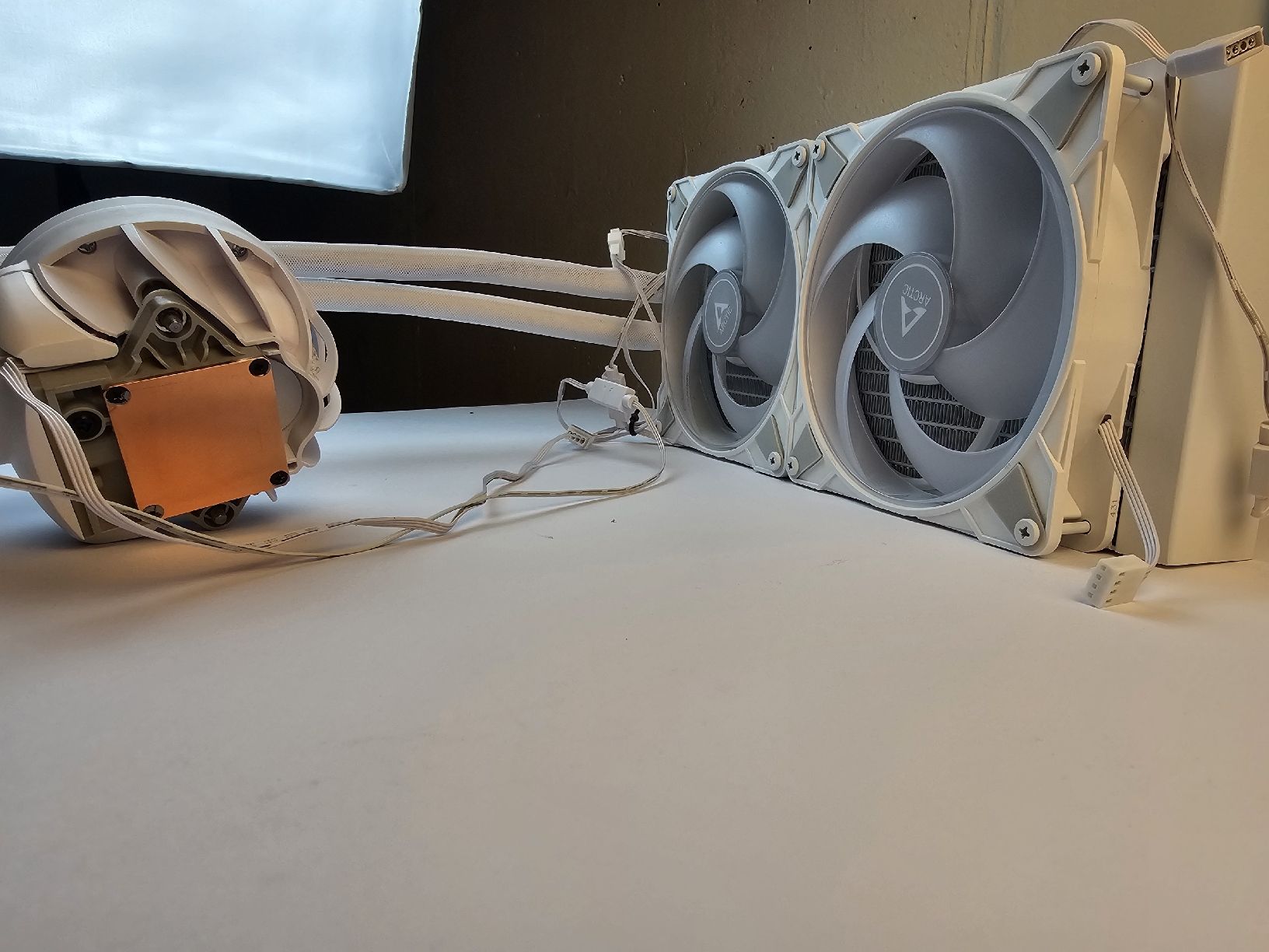 Ventilatori: Arctic Liquid Freezer III 280 A-RGB White – Usato da Merenschwand venduto da dav_5wts 1