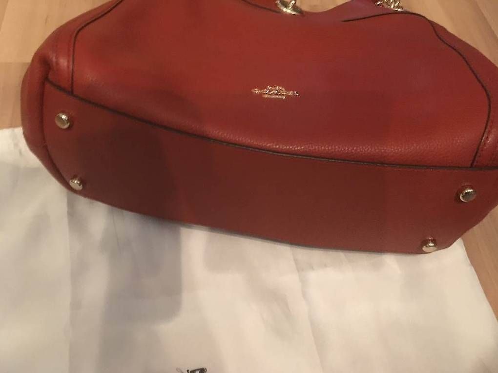 Sacs femmes: Sac à en bandoulière Coach – D'occasion à St-Blaise par Chemar 1