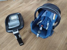 Maxi Cosi Cabrio Fix mit Station
