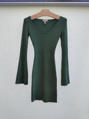 Strickkleid H&M grün Grösse XS mit Glockenärmeln