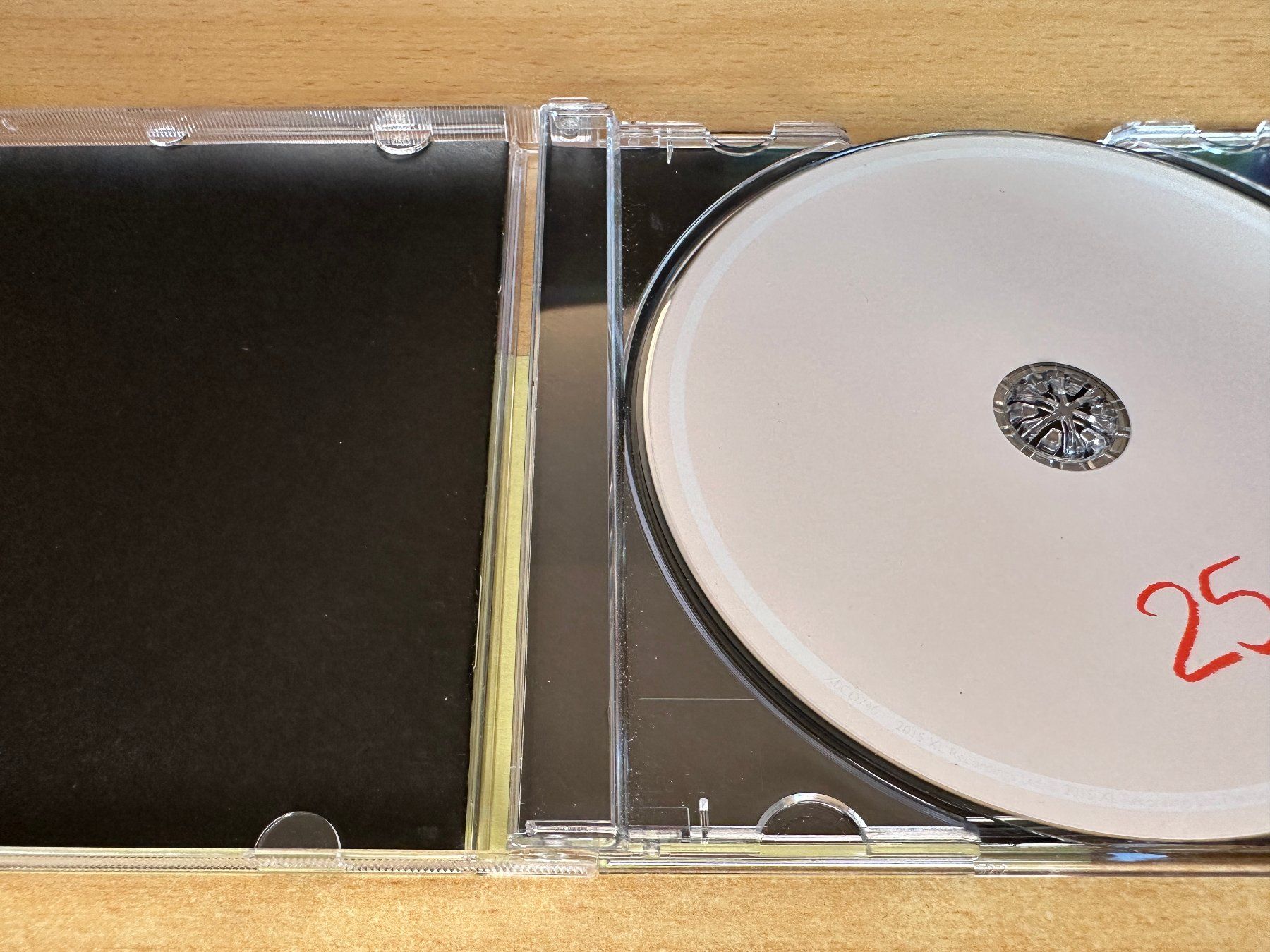 CD: A2 Adele – 25 – Usato da Rikon im Tösstal venduto da Alpenmutz 2