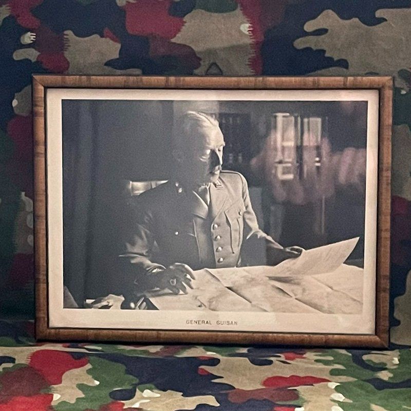 Foto & Immagini: Altes Bild General Guisan im Arbeitszimmer – Usato da Uerkheim venduto da fabulafero 2