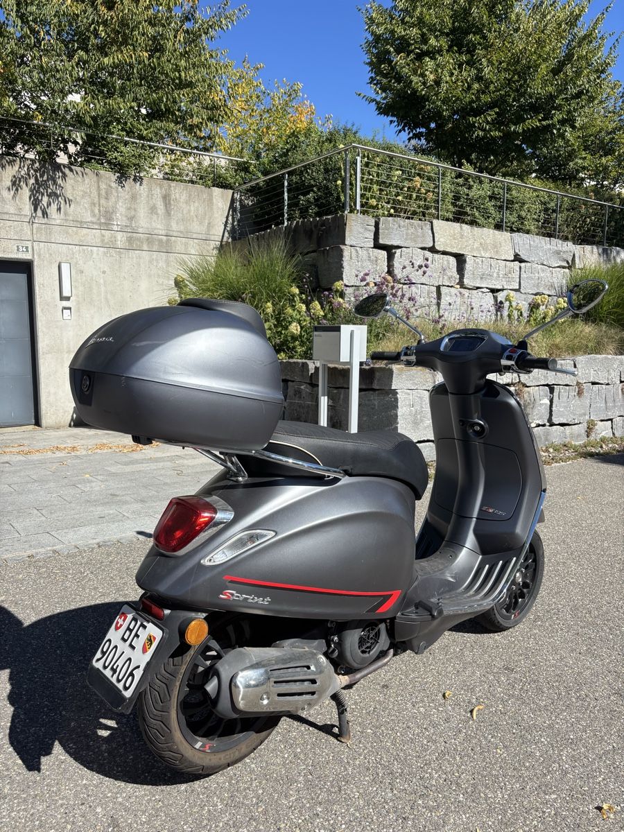 Vespa Scooter: Piaggio Vespa Sprint 125 – Usato da Aarwangen venduto da tri_vr92 5