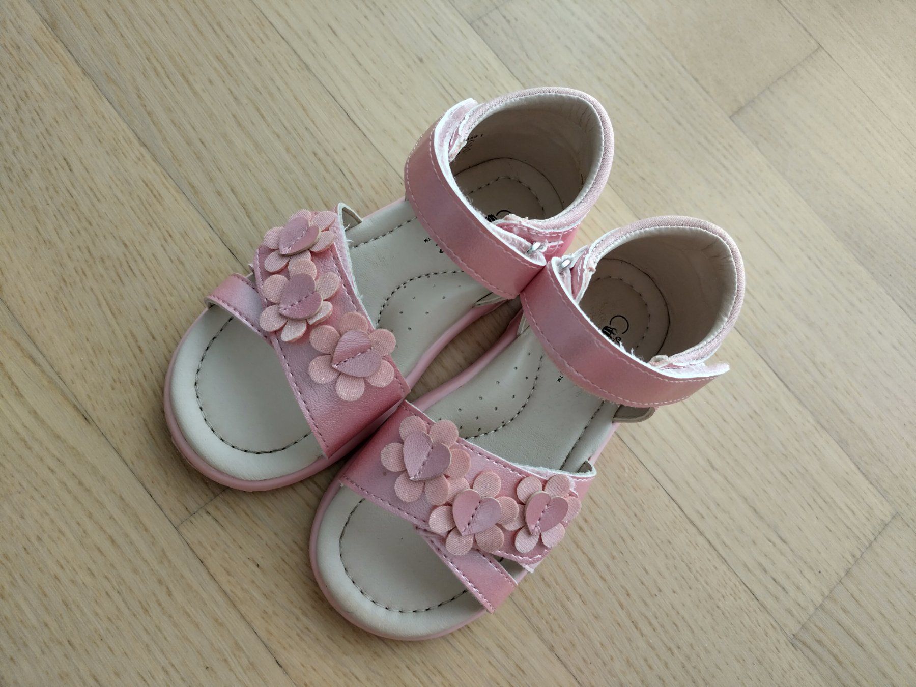 Dosenbach Scarpe per ragazze: Cupcake Couture Sandale – Usato da Affoltern am Albis venduto da AudiS5