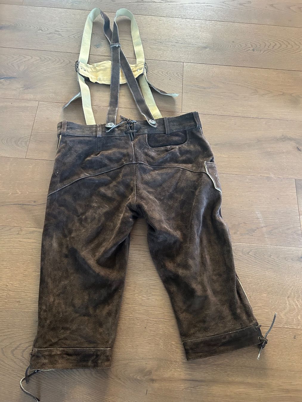 Pantalons: Lederhose Gr. 52 – D'occasion à Luzern par Waland1 1