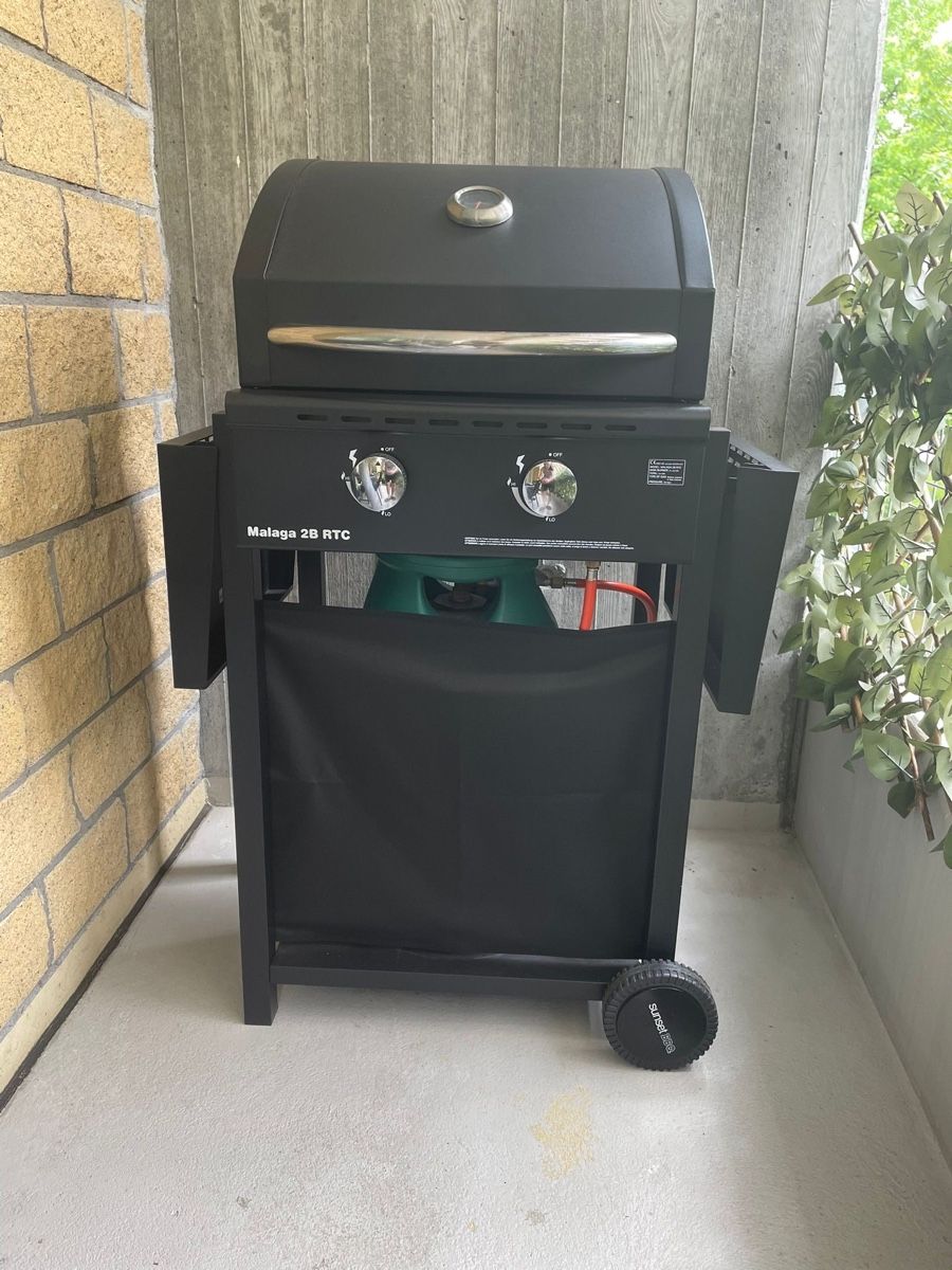 Grills: Grill Malaga 2B RTC – Neu (gemäss Beschreibung) aus Bäch SZ von edo_9m62