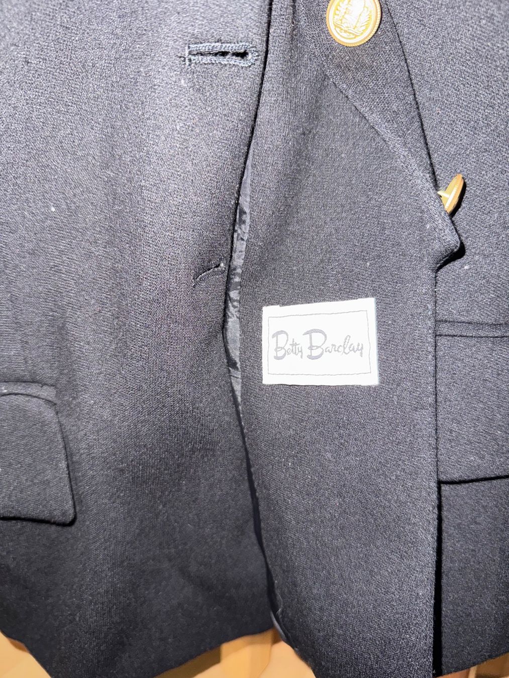 Betty Barclay Jacken: Elegante Jacke – Gebraucht aus Hergiswil NW von kaufe_bei_kaufmann 6