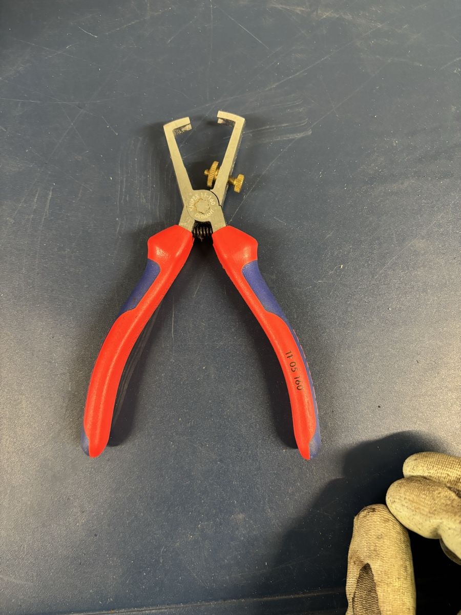 Knipex Tutti gli attrezzi: Knipex Abisolierzange – Nuovo (secondo la descrizione) da Bärau venduto da Luschwa 1
