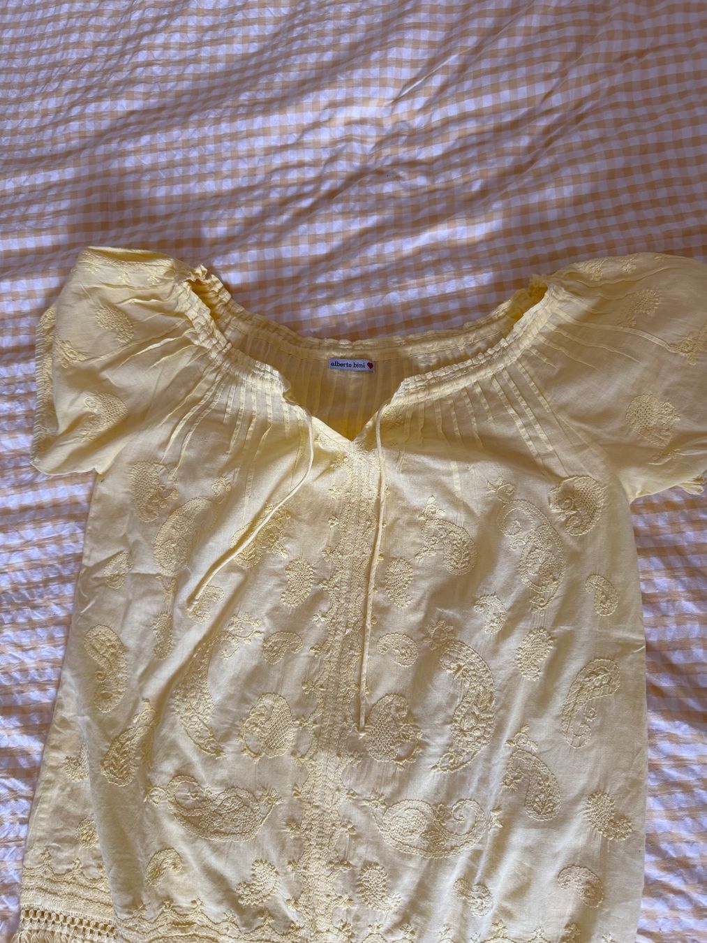 Camicette: Blouse ALBERTO BINI jaune pâle – Usato da Geneve venduto da Salomevergne 2