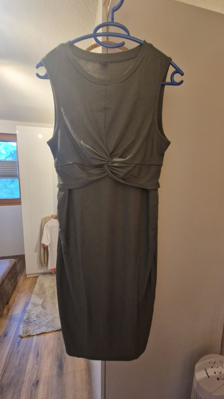 Lots de vêtements: Umstandskleiderpaket Grösse S/M – Neuf (Voir description) à Eisten par _saskiia_ 3