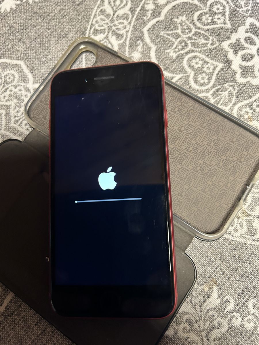 Apple Telefoni cellulari / Smartphones: Iphone se2 – Usato da Wagenhausen venduto da Hunorvzr