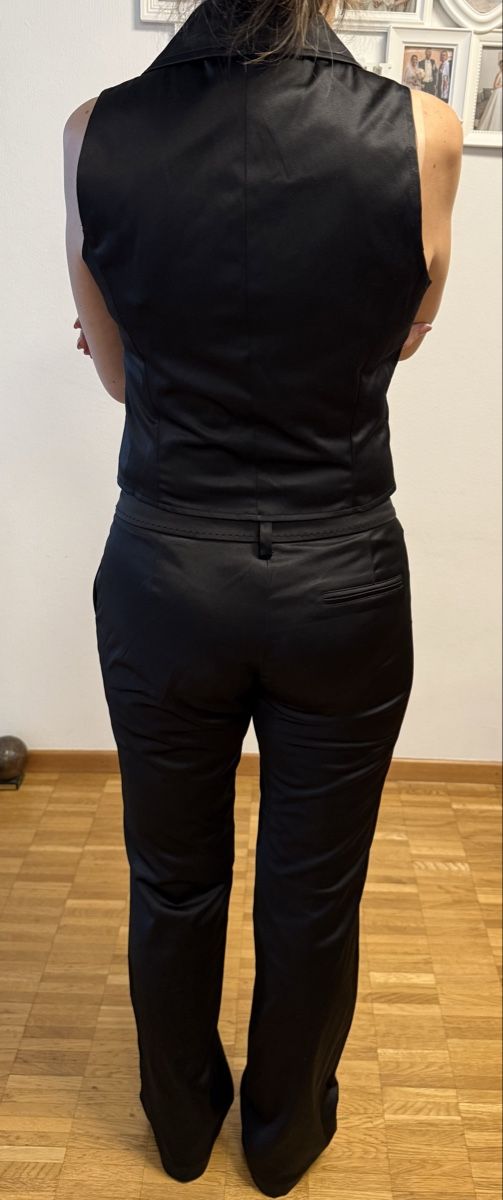 C&A Anzüge & Kostüme: Costume élégant Clockhouse noir taille 38/XL – Gebraucht aus Les Avanchets von NR07 1