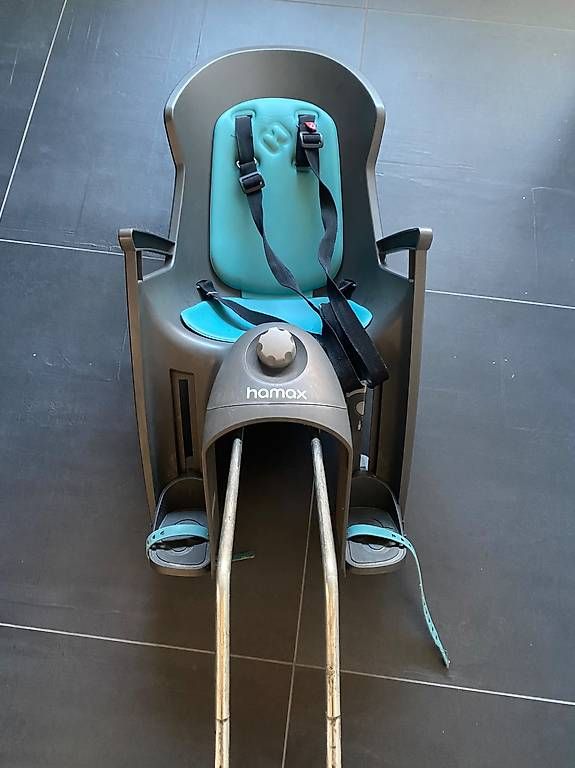 Sièges auto: Siège vélo en très bon état – D'occasion à Genève par fmo_67yc