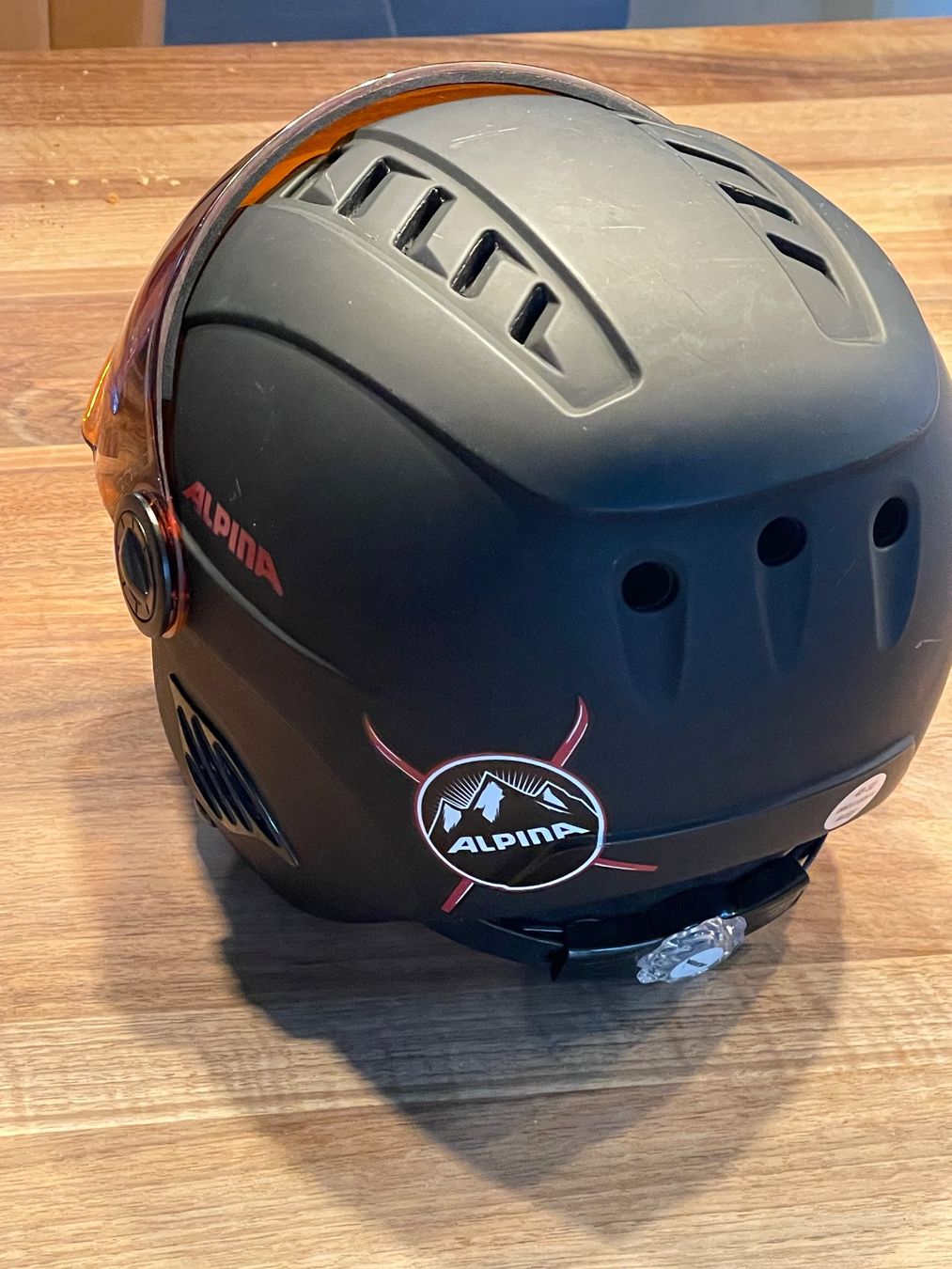 Alpina Caschi: Skihelm Alpina Gr.48-52 – Usato da Wattenwil venduto da Sulamith82 1