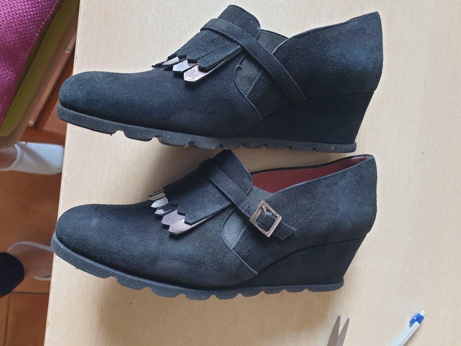 Scarpe da donna: chaussures – Usato da Genève venduto da put_29m9 1