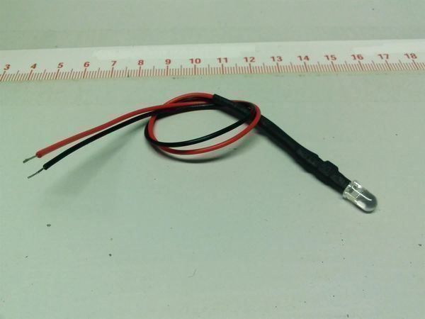 Componenti elettronici: Flacker-LED 5mm klar/grün verkabelt – Nuovo (secondo la descrizione) da Luzern venduto da Salefactory 1