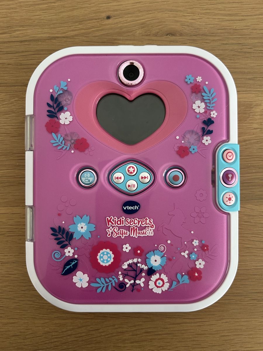 Vtech Giocattoli: VTech Kidisecrets Selfie Music 2.0 pink – Usato da Naters venduto da Gemschhtte 2