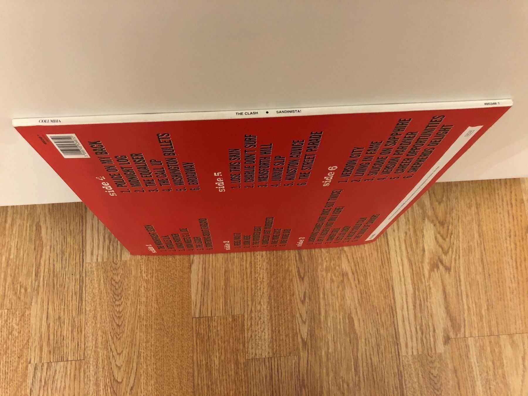 Dischi in vinile: The Clash - Sandinista UK 3xLP – Usato da Schübelbach venduto da Klabauterli 2