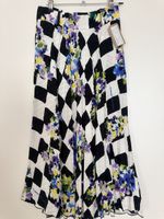 Off-White Floral Print Skirt, Size 40, Black & White 50