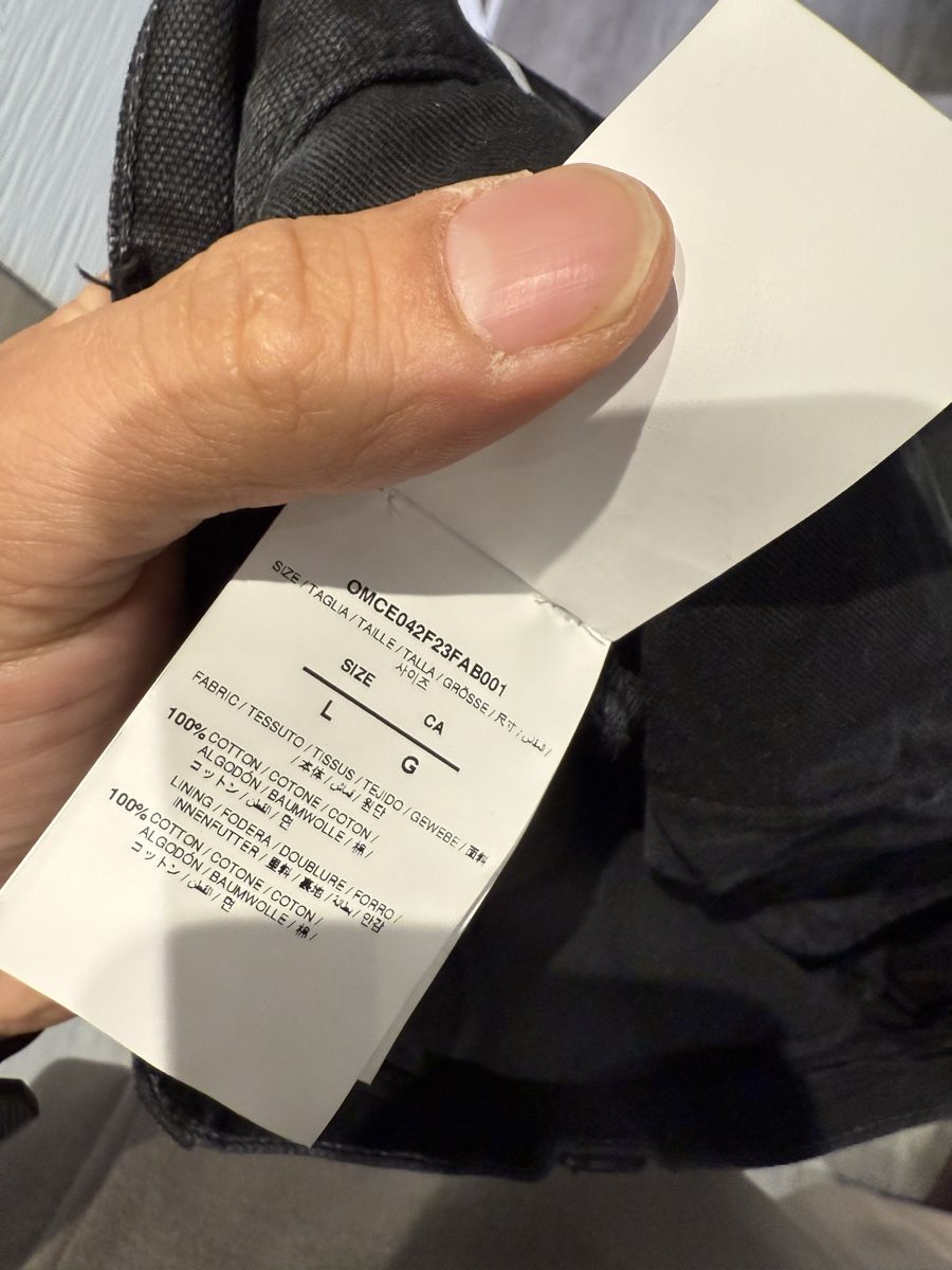 Off-White Pantaloni: Off white cargo pants L – Usato da Giubiasco venduto da Darkemperor 3