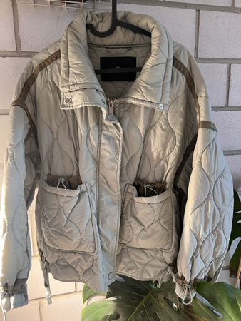 Leichte Jacke Gr M in mintgrün