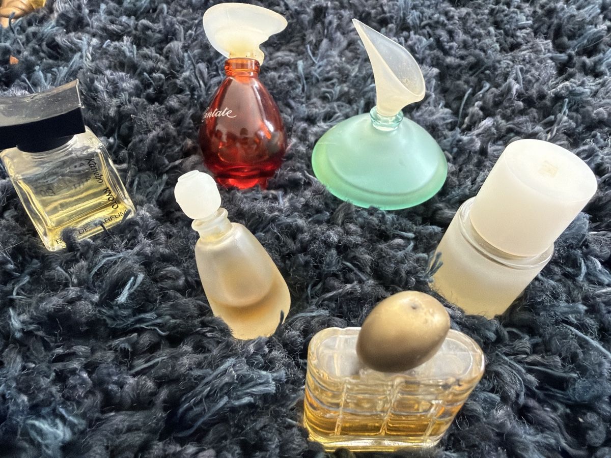 Profumi & Eau de Toilette: Parfum en miniatures – Usato da Hittnau venduto da Pat_yl7f 3