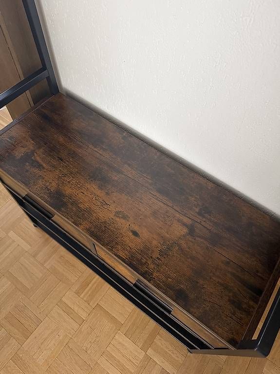 Guardaroba: Garderobe – Usato da Zürich venduto da car_55kf 3