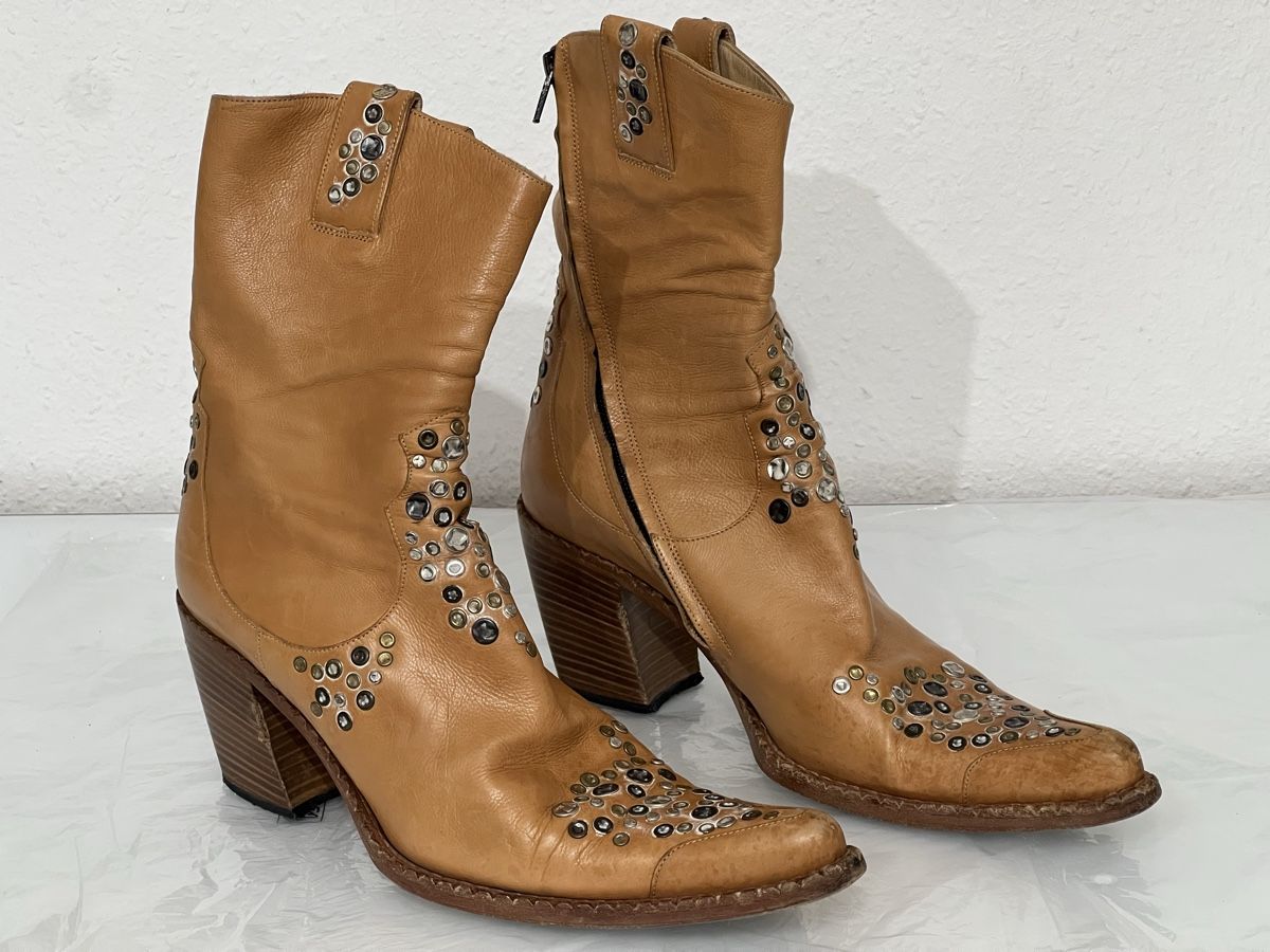 Scarpe da donna: Bottes Free Lance Paris - 39 1/2 – Usato da GENÈVE venduto da triple7ch