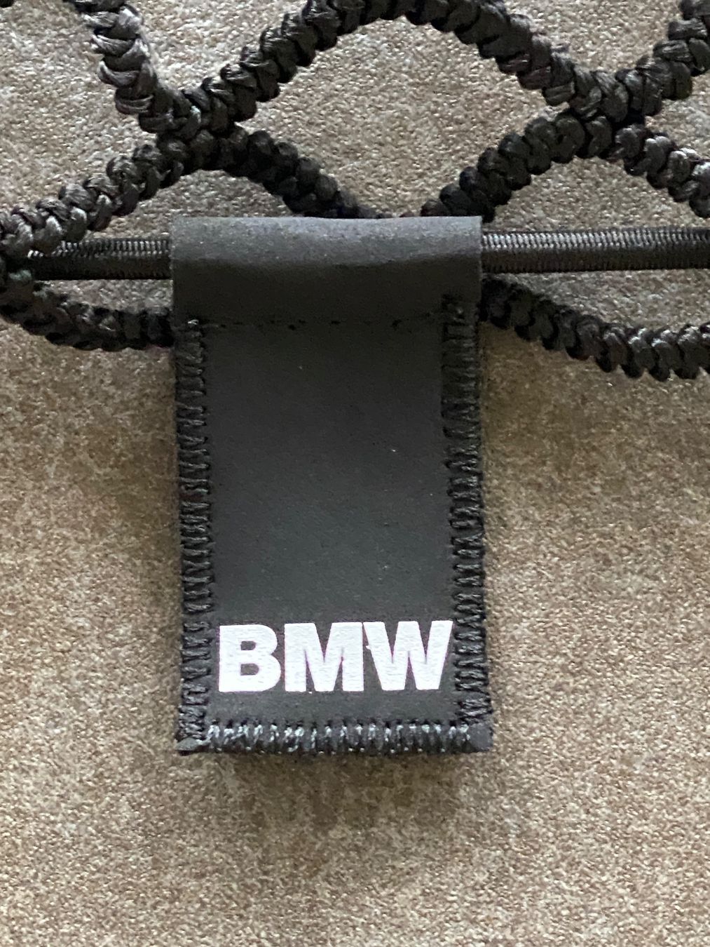 Accessori per altri veicoli: BMW Gepäckraumbodennetz - UNBENUTZT – Nuovo (secondo la descrizione) da Neerach venduto da cape_purple 1