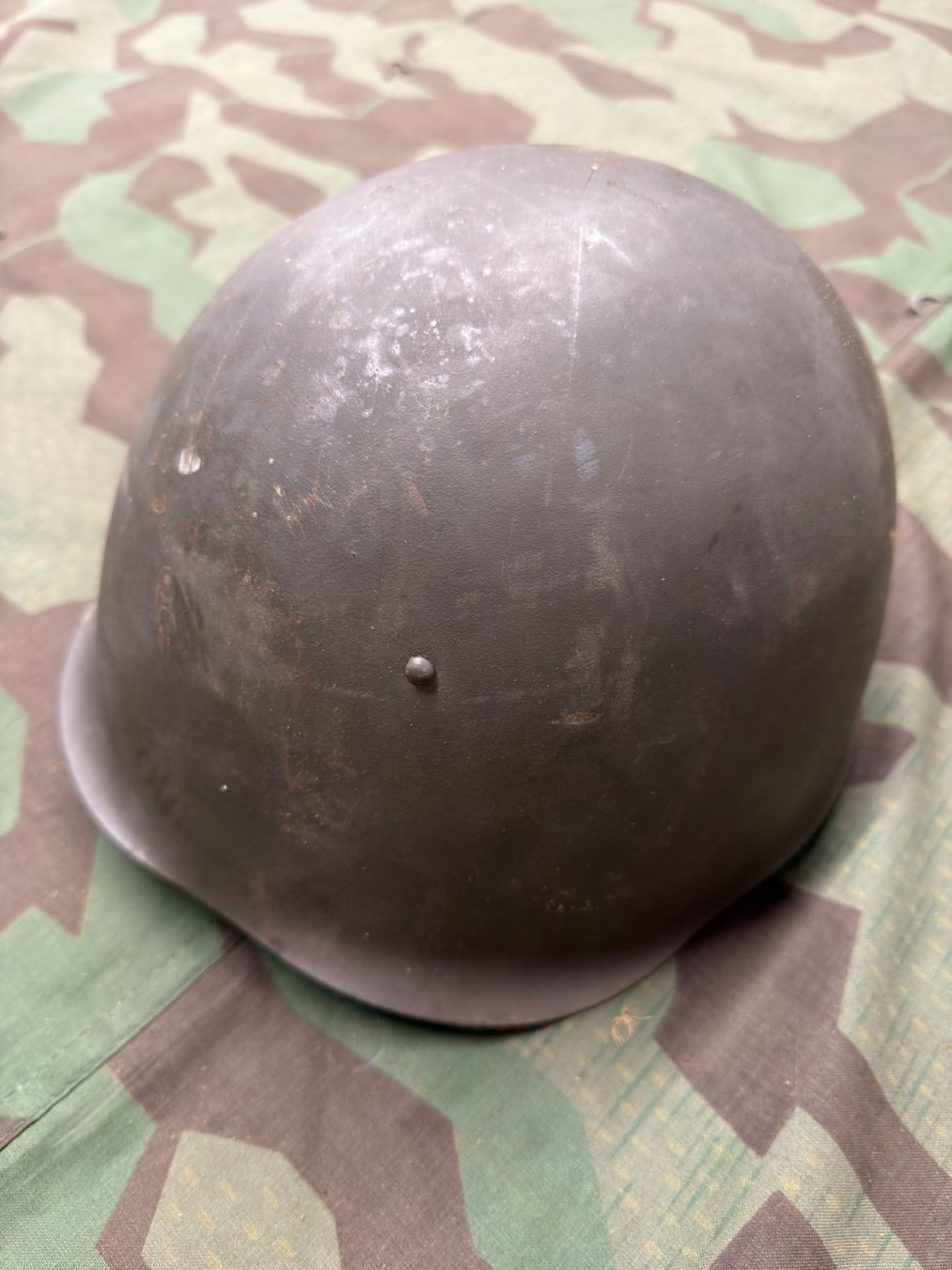 Uniformi: Stahlhelm wz. 50 – Usato da Bauma venduto da SwissMilitaria