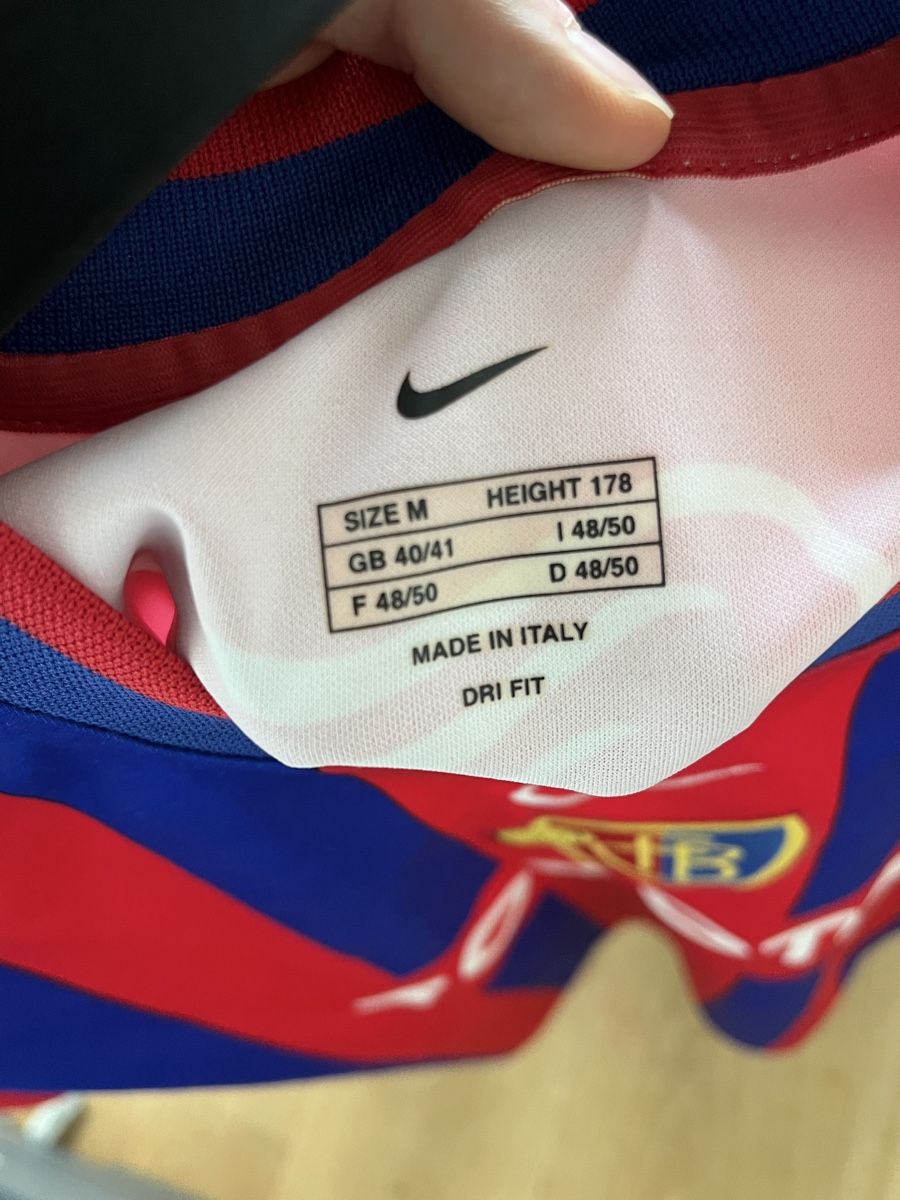 Nike Leibchen & Hosen: FC Basel Heimtrikot 2001/02 – Gebraucht aus Basel von jur_9mgl 2