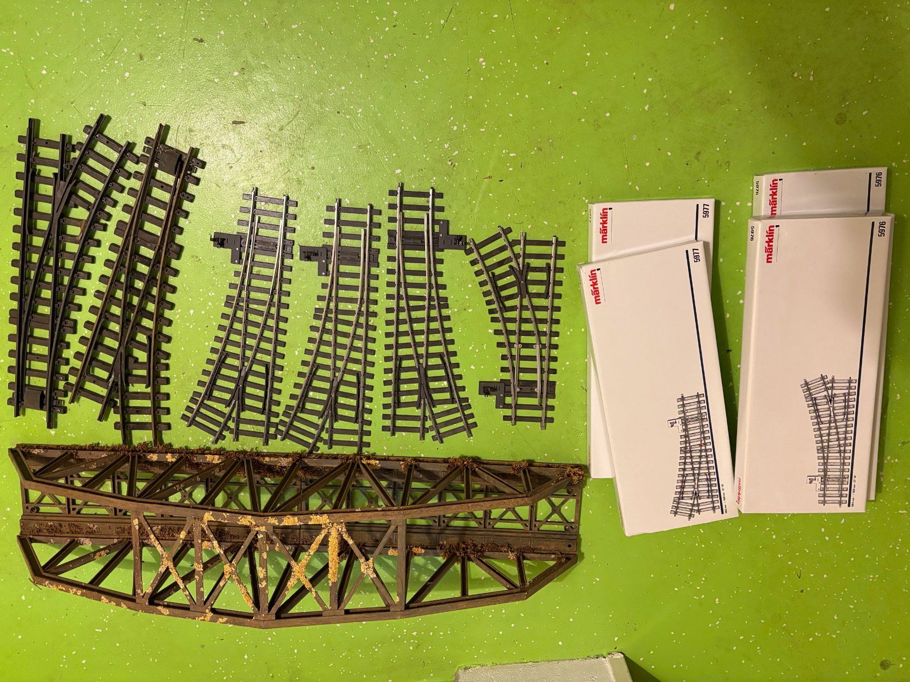 Märklin Modellini di ferrovie: Modelleisenbahn Spur 1 ganze Sammlung - Schnäppchen – Usato da Oberbipp venduto da Rjupiter 6