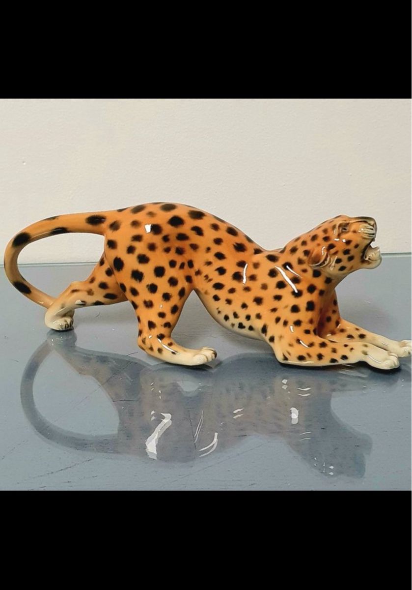 Figuren: Statuetta leopardo in porcellana – Gebraucht aus Zürich von alpha69 5