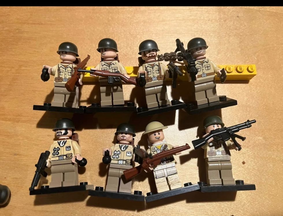 Lego original us army ww2 soldiers (Gebraucht) in Echichens für CHF 25 ...