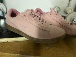Lacoste Damenschuhe Gr. 39
