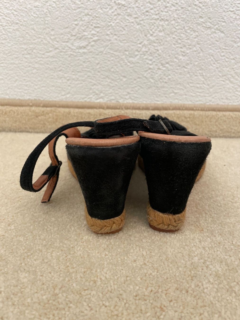 Scarpe da donna: Sandalen Gr 38 – Usato da Volketswil venduto da n_r_5gdf 4