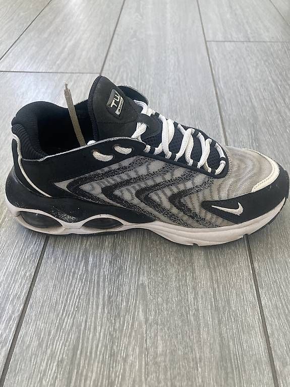 Herrenschuhe: Scarpe Nike Air 40 – Gebraucht aus Rancate von sanaman
