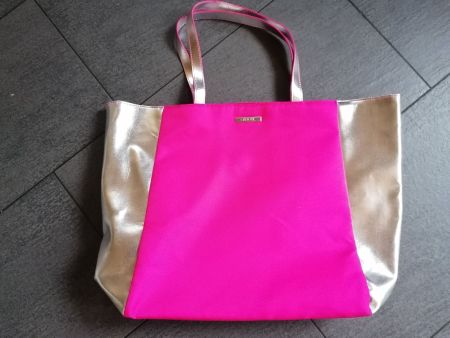 Handtasche von Clinique