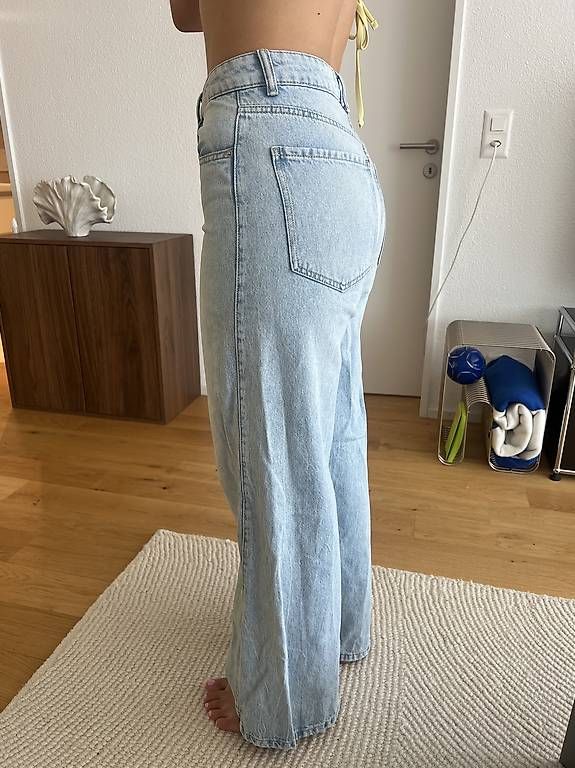 Jeans: Jeans hell – Usato da Aarau venduto da micheelehug 2