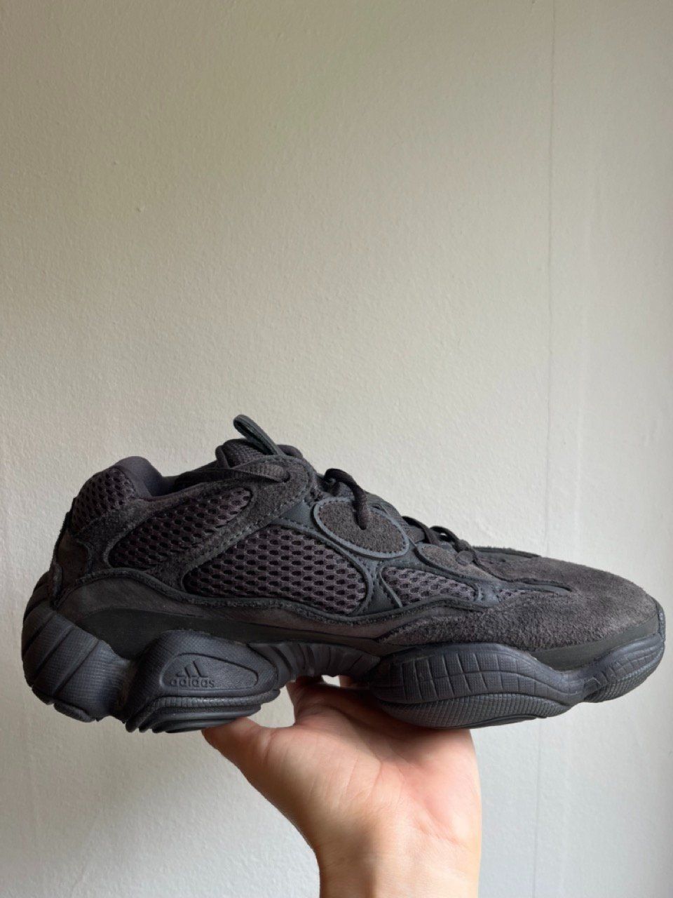Adidas Scarpe da uomo: adidas Yeezy 500 Utility Black – Nuovo (secondo la descrizione) da Baden venduto da sorayadf 1