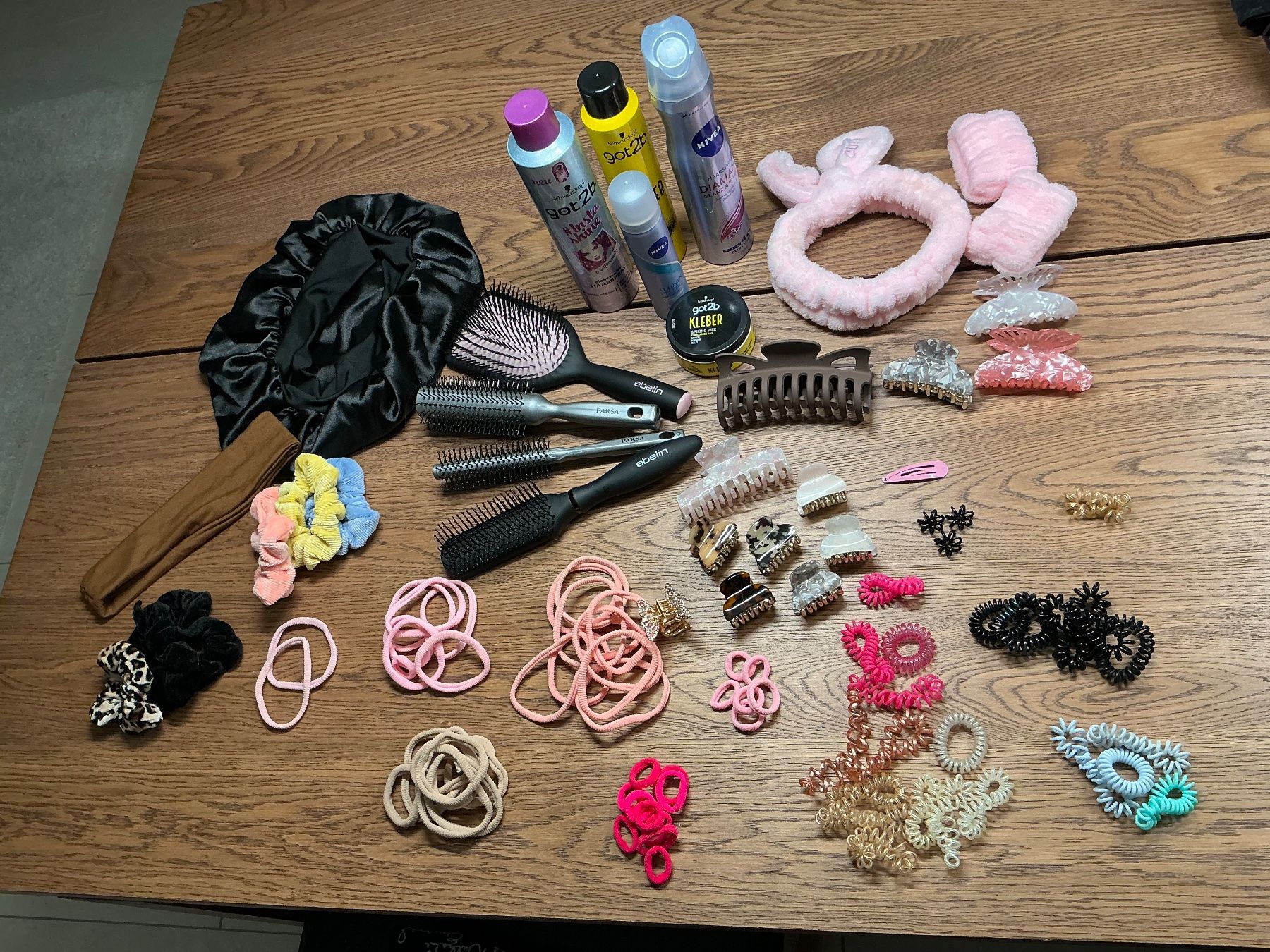 Accessori per capelli: Haarschmuck Set, verschiedene Haaraccessoires – Usato da Würenlos venduto da Tina48 3