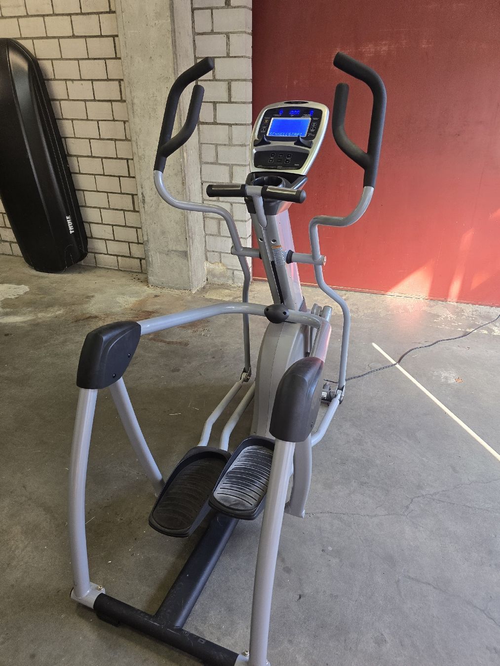 Hometrainer: Crosstrainer Stepper Heimtrainer Gebraucht – Gebraucht aus Romanshorn von car_hx67 3