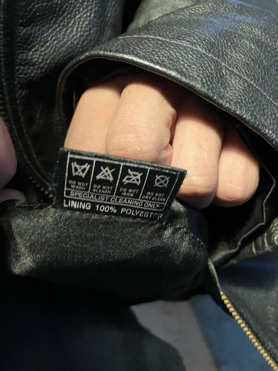 Giacche: FCBasel Lederjacke grösse 50 – Usato da Therwil venduto da Therwil99 3