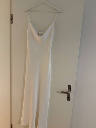 ZARA SLIP DRESS  !