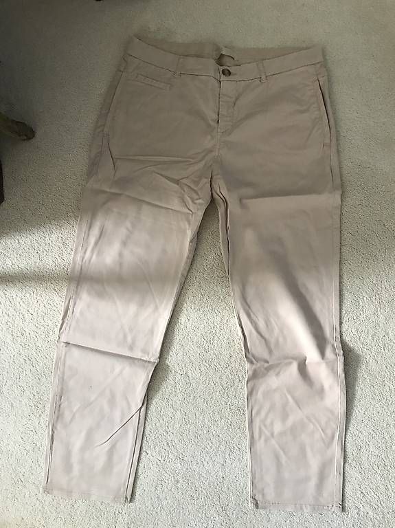 Hosen: Hose Chinos boyfriend Gr. 38 – Gebraucht aus Volketswil von n_r_5gdf