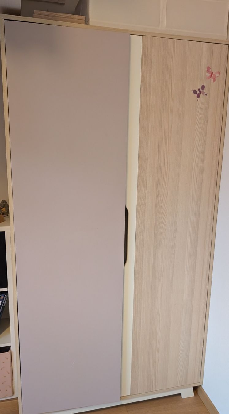 Armadi: Armoire 2 portes, enfant – Usato da St-Barthélemy VD venduto da juj_9lk7