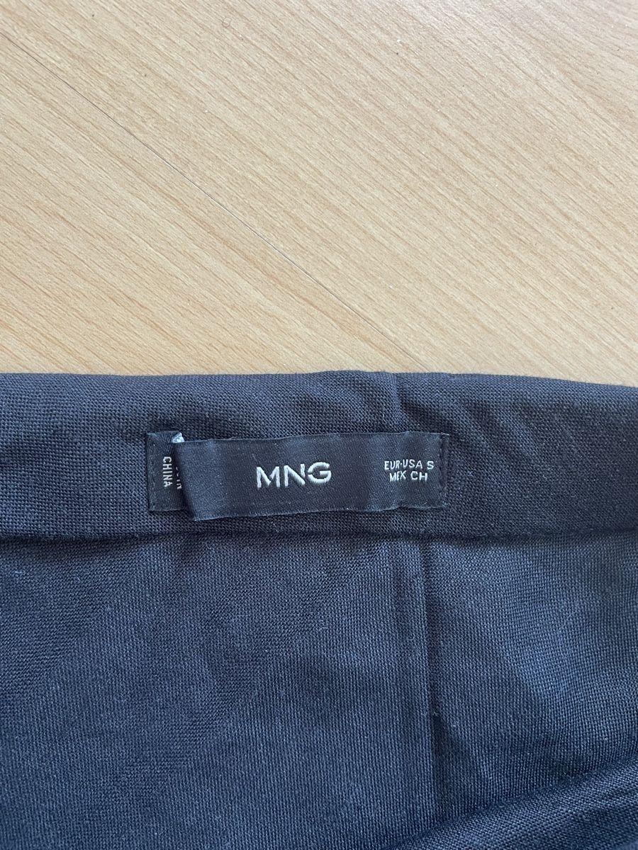 Gonne: Long Jupe Mango  – Nuovo (secondo la descrizione) da La Chaux-de-Fonds venduto da lan_n55s 2