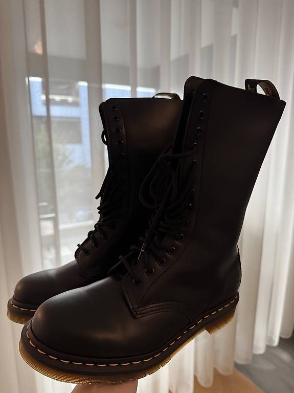 Scarpe da donna: Dr. Martens 1914 - Bottes à lacets - black smooth – Usato da Orbe venduto da maz_tng9 4